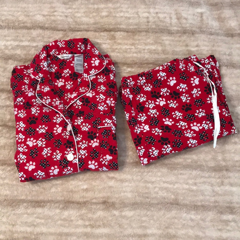 Adonna Paw Print Flannel Pajama Set